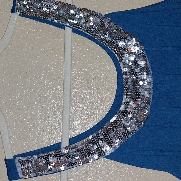 Tank Top - Picture 2 of 3